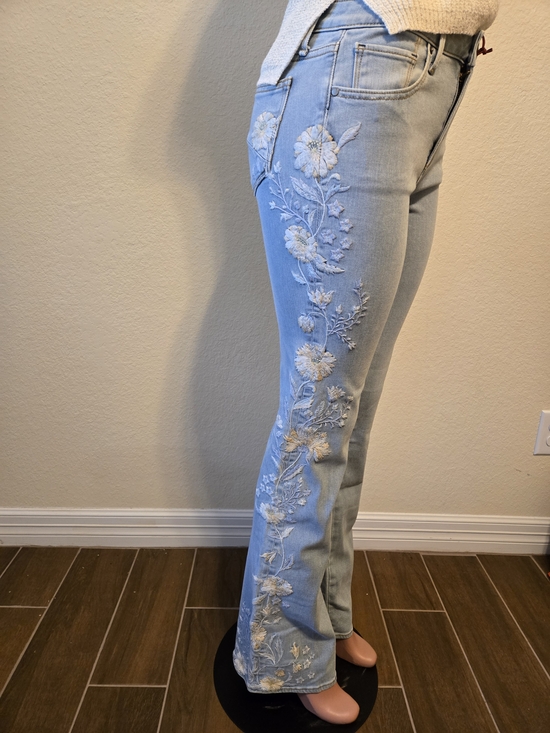 DRIFTWOOD Light Blue Floral Embroidered Women's Jeans - Picture 5 of 5